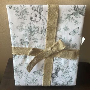 Bunny Hill Farms Green White Easter Theme  Tablecloth 60”x84” Cotton Floral